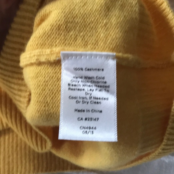 Talbot’s 100% Cashmere Yellow Sweater - Picture 7 of 7